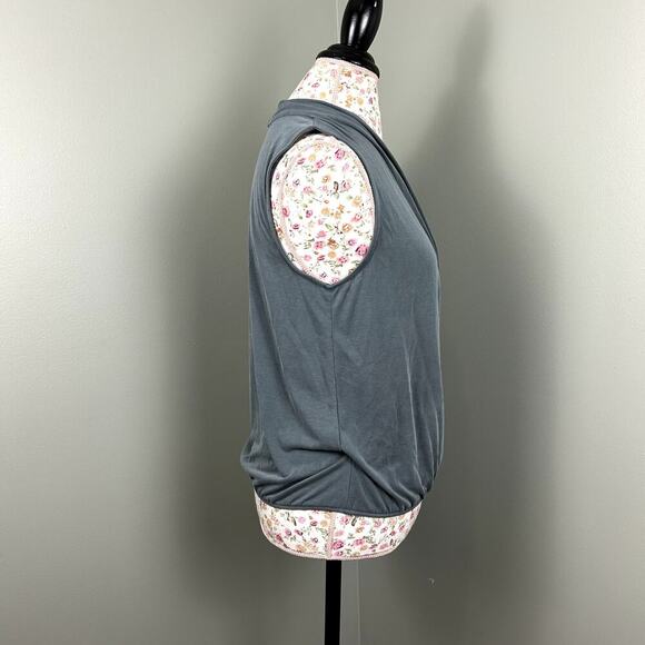 Green Envelope Surplice Wrap Tank Top size Small Gray Sleeveless Summer Blouse - Picture 3 of 9